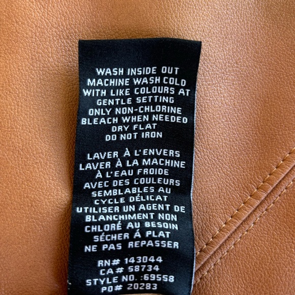 7 For All Mankind Wide Leg Faux Cognac Leather Fully Lined Mid Rise Cropped Pant - Picture 10 of 12